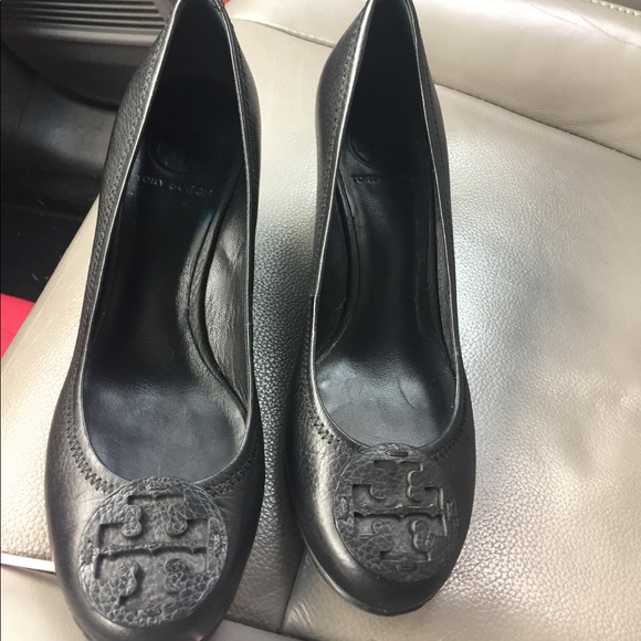 Tory Burch Shoes - Tory burch wedge shoes size 8